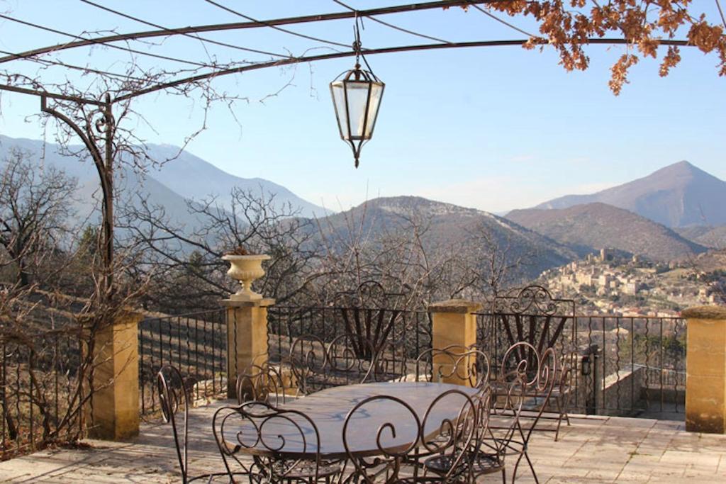 B&B Le Deffends de Redon Montbrun-les-Bains Buitenkant foto