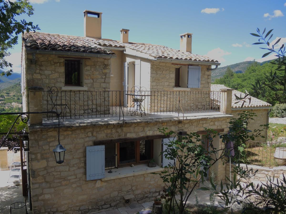 B&B Le Deffends de Redon Montbrun-les-Bains Buitenkant foto