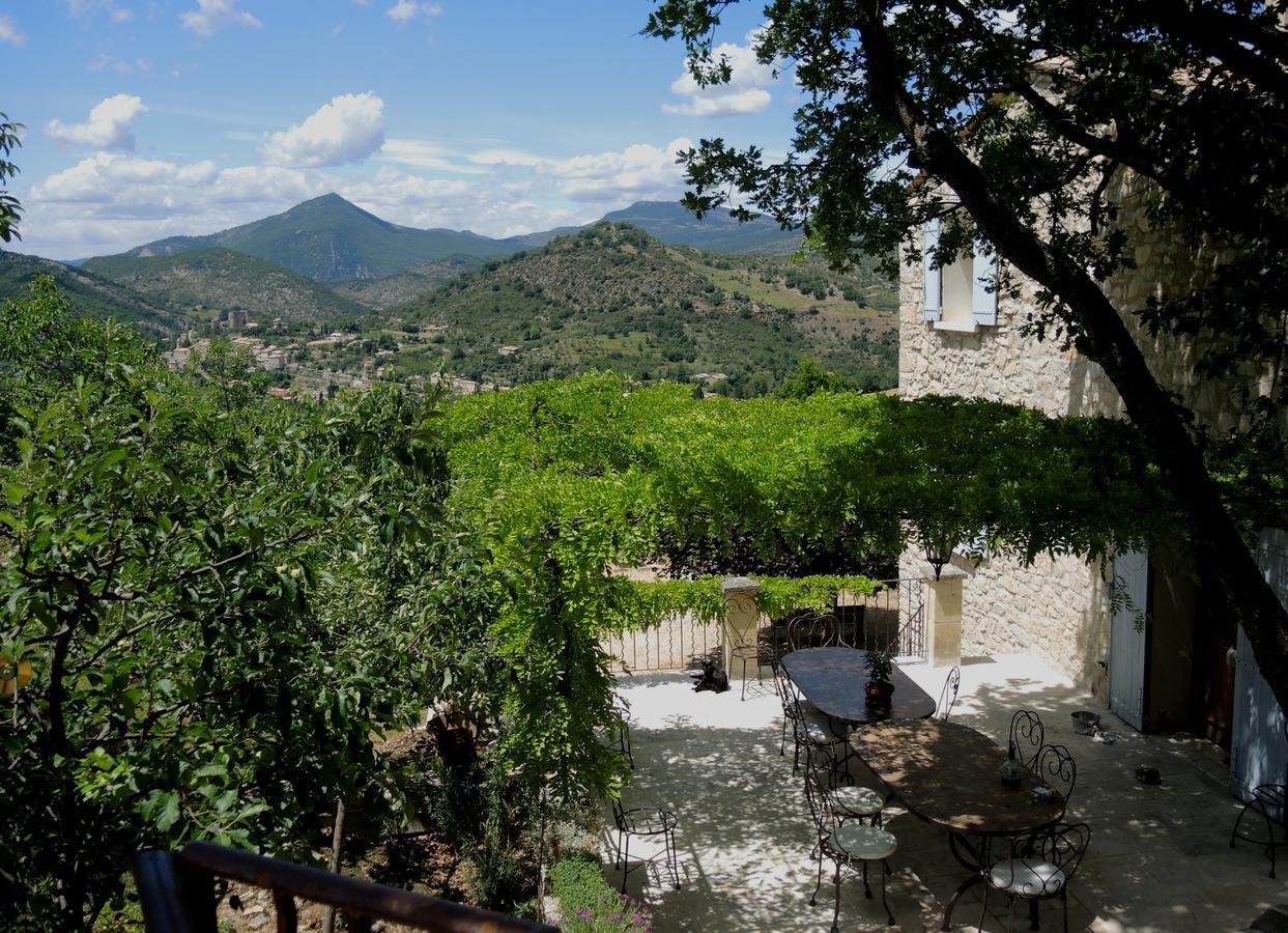 B&B Le Deffends de Redon Montbrun-les-Bains Buitenkant foto