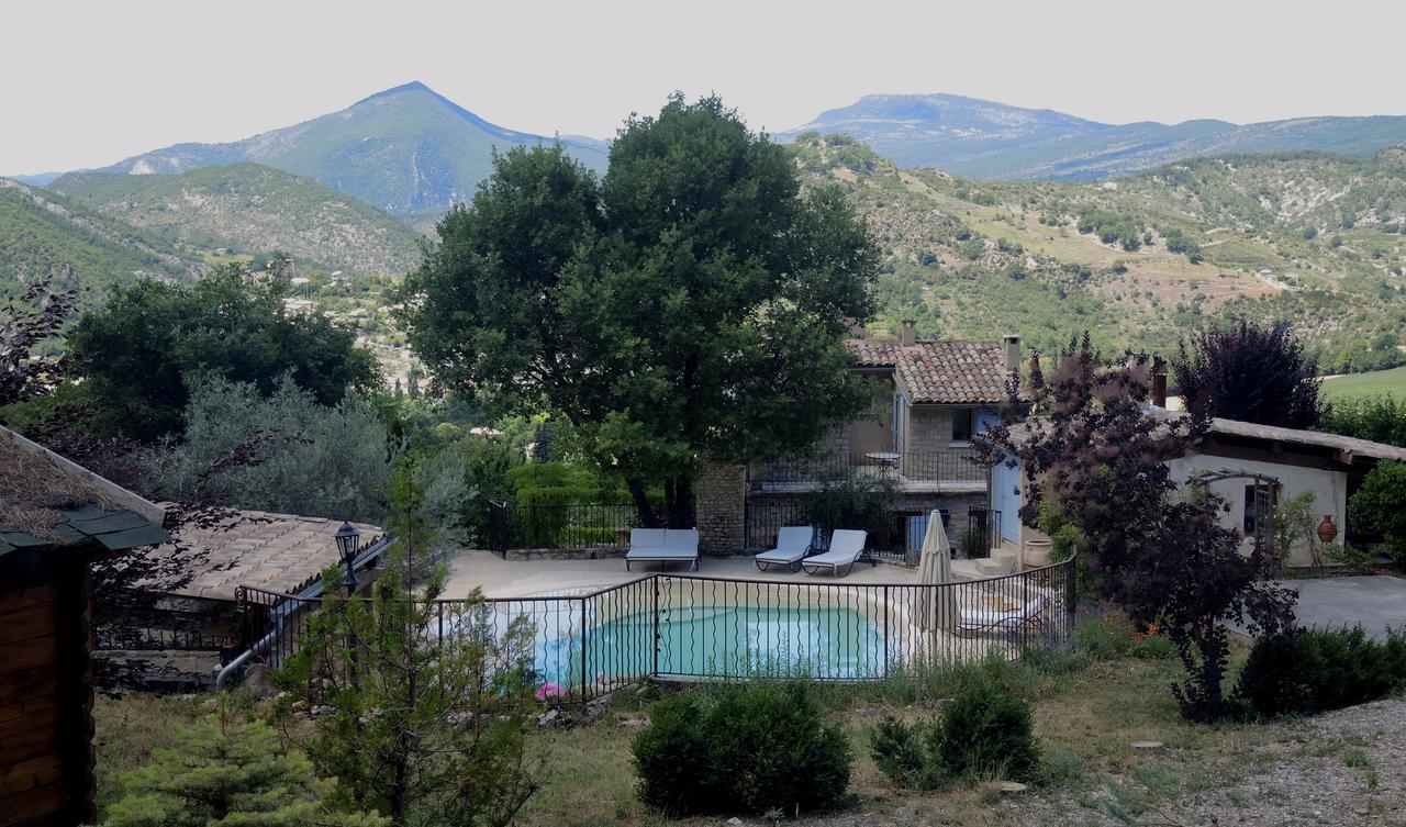 B&B Le Deffends de Redon Montbrun-les-Bains Buitenkant foto