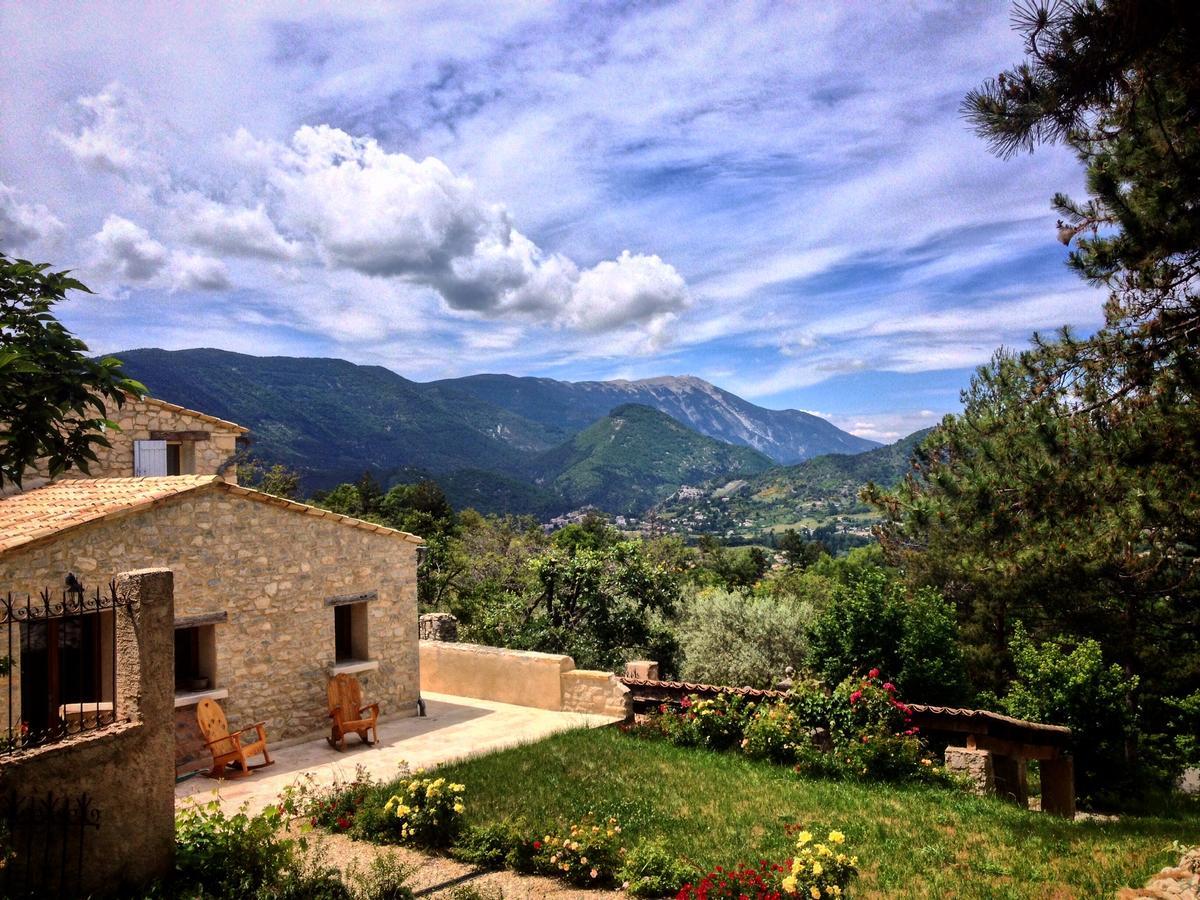 B&B Le Deffends de Redon Montbrun-les-Bains Buitenkant foto