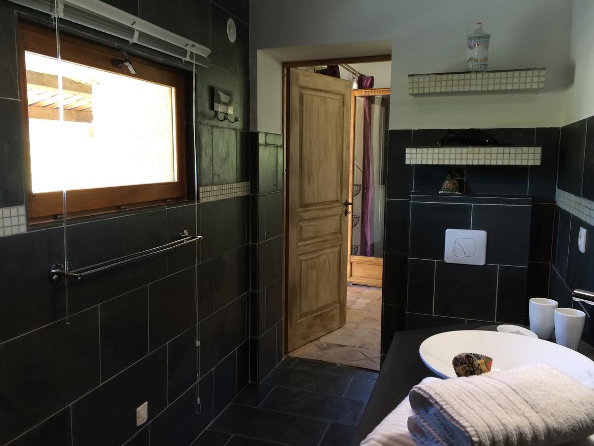 B&B Le Deffends de Redon Montbrun-les-Bains Buitenkant foto